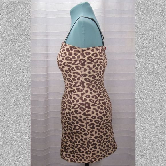 NWT Lazy Oaf Leopard Heart Mini Dress - M - Picture 4 of 11